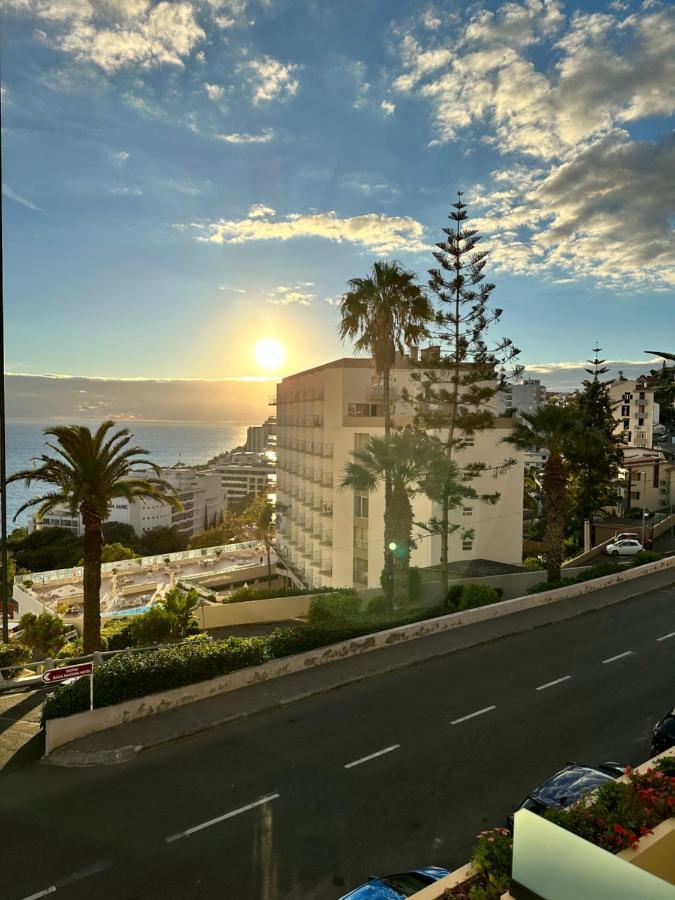 Ines Seaview Apartment Фуншал Екстериор снимка