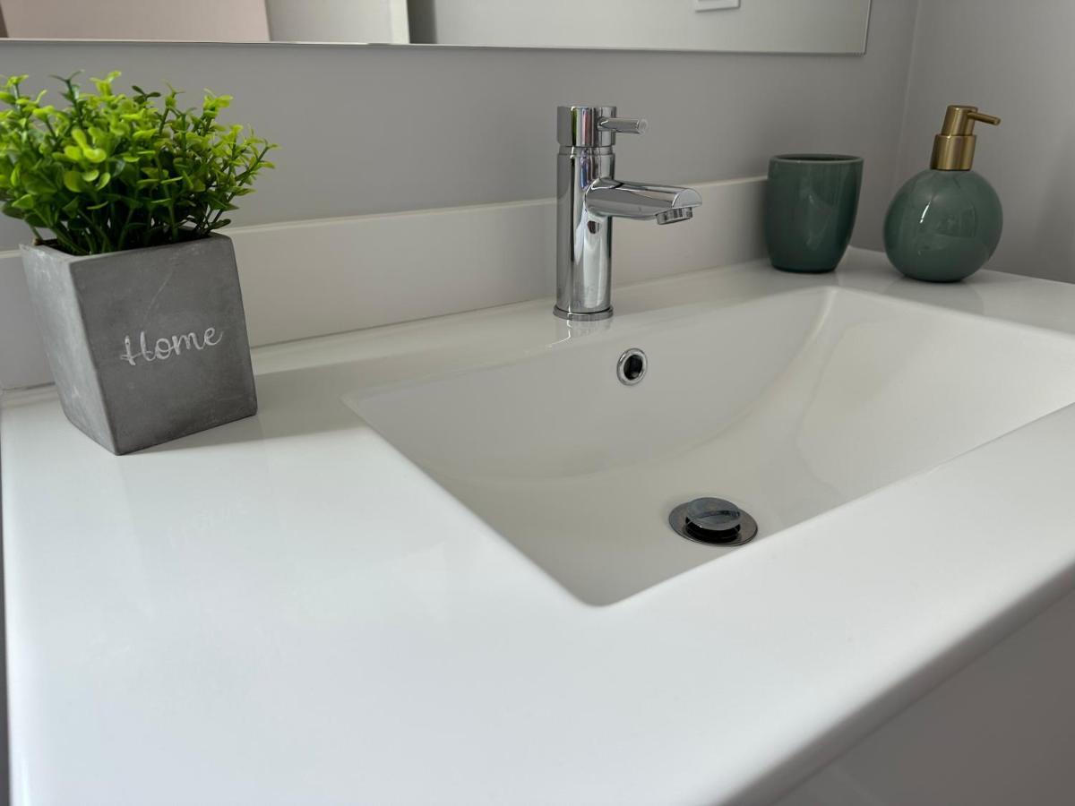 Ines Seaview Apartment Фуншал Екстериор снимка